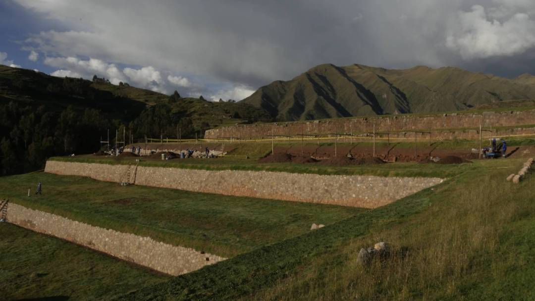 Cusco. Salinas de Maras y Andenes de Moray (hd)