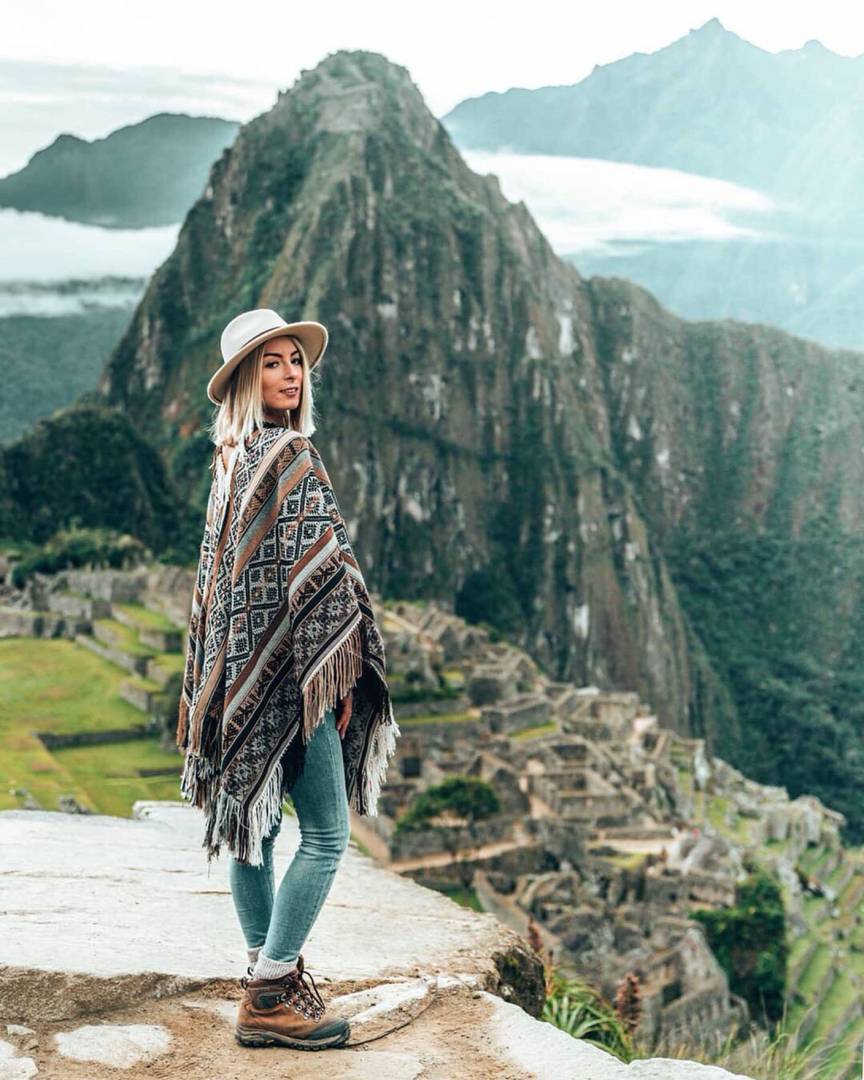 Perú Enigmático: Lima, Paracas, Colca, Titicaca, Machupicchu (14d)