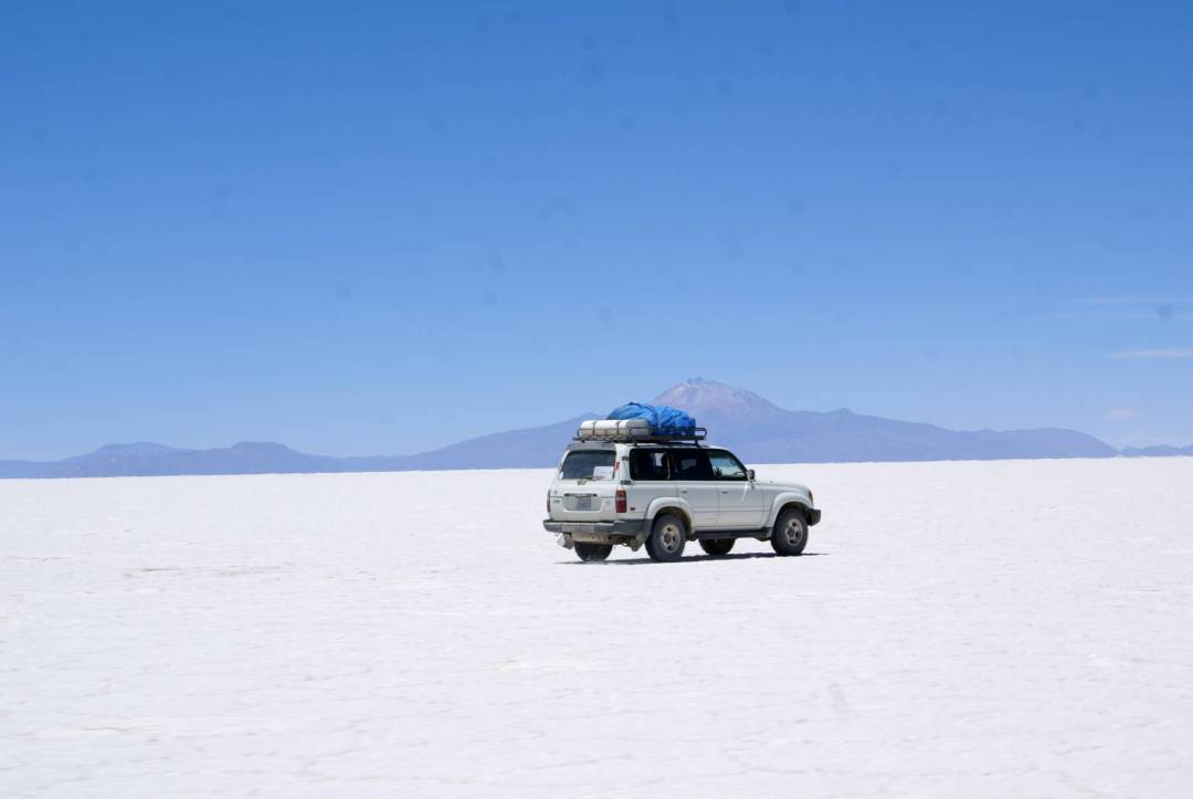 Caminos Ancestrales Huellas de Dinosaurios, Salar de Uyuni, Titicaca y Valle de la Luna (13d)