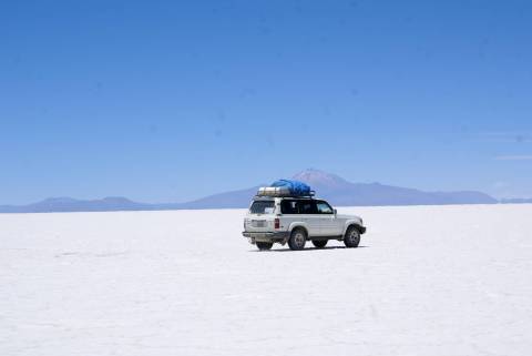 Caminos Ancestrales Huellas de Dinosaurios, Salar de Uyuni, Titicaca y Valle de la Luna (13d)